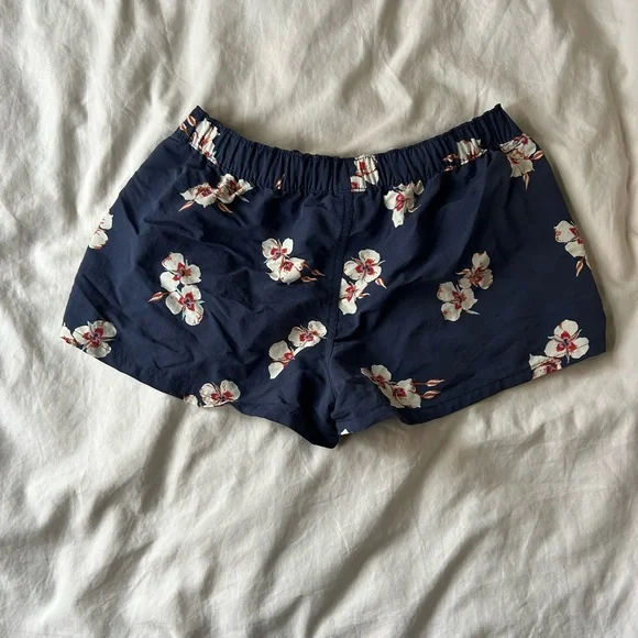 Patagonia shorts - Picture 2 of 4